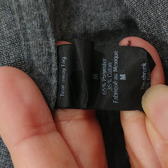 Panic at the Disco graphic Tshirt like new - Picture 4 of 6